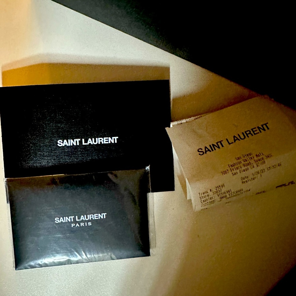 YSL Original THE ICONIC KATE BAG IN GRAIN DE POUDRE EMBOSSED LEATHER